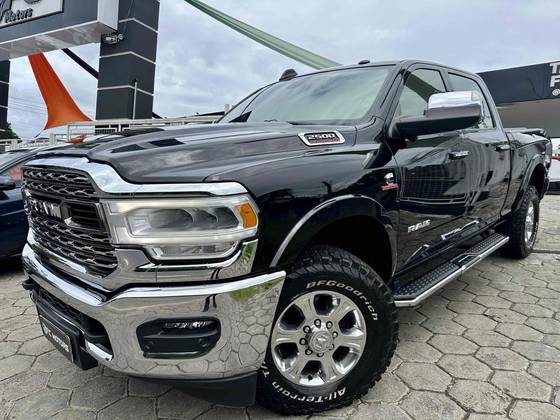 RAM 2500 6.7 I6 TURBO DIESEL LARAMIE CD 4X4 AUTOMÁTICO